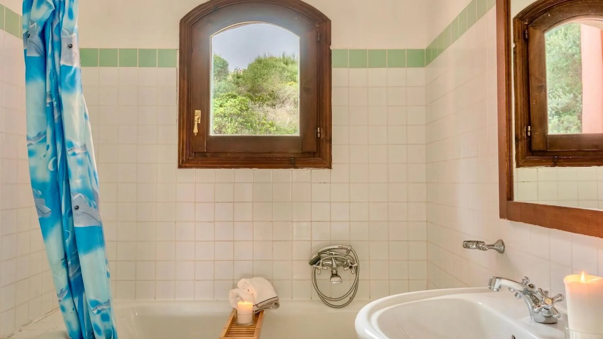Апарт-отель Isa - Villas With Air Conditioning And Private Outdoor Area Just A Few Minutes From La Pelosa Стинтино